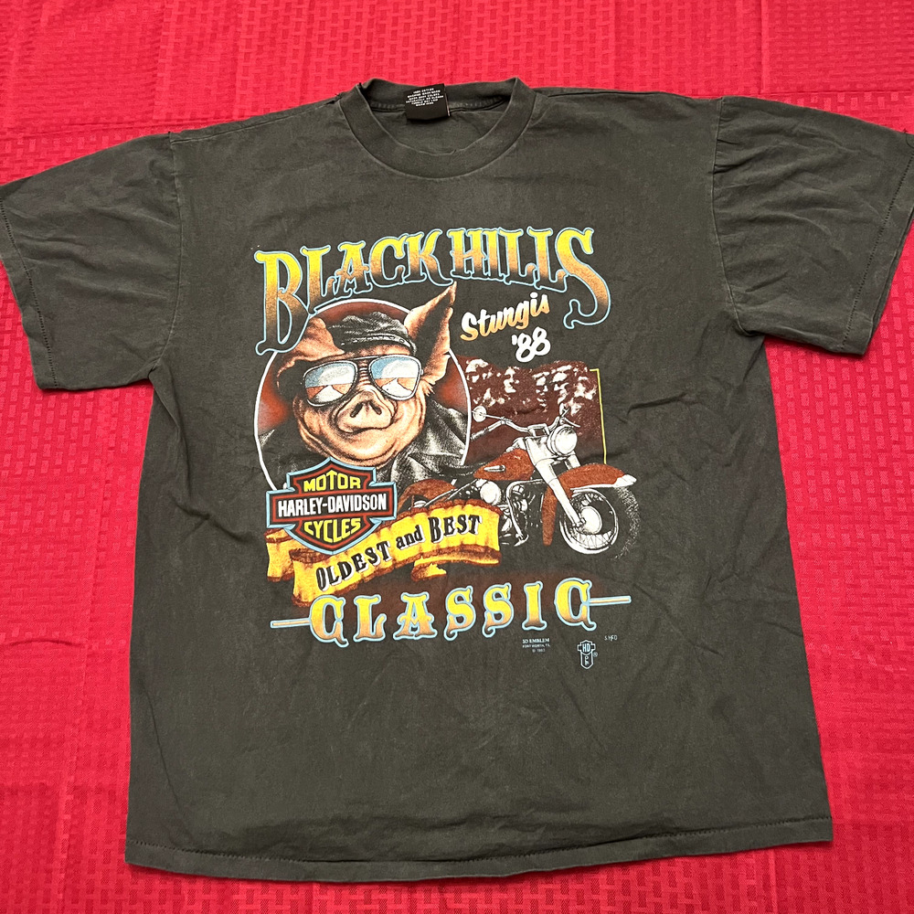 Harley Davidson pig sturgis black hills modern biff's vintage 90s style shirt